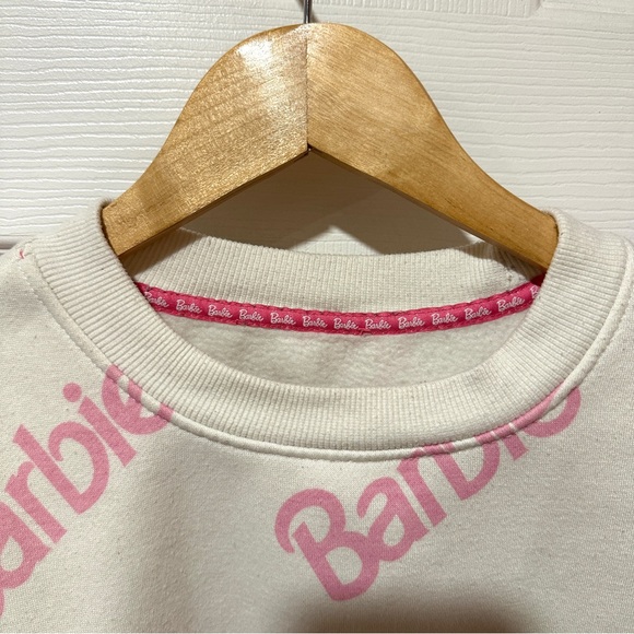 Forever 21 x Barbie sweatshirt and pants set size small - Picture 4 of 5